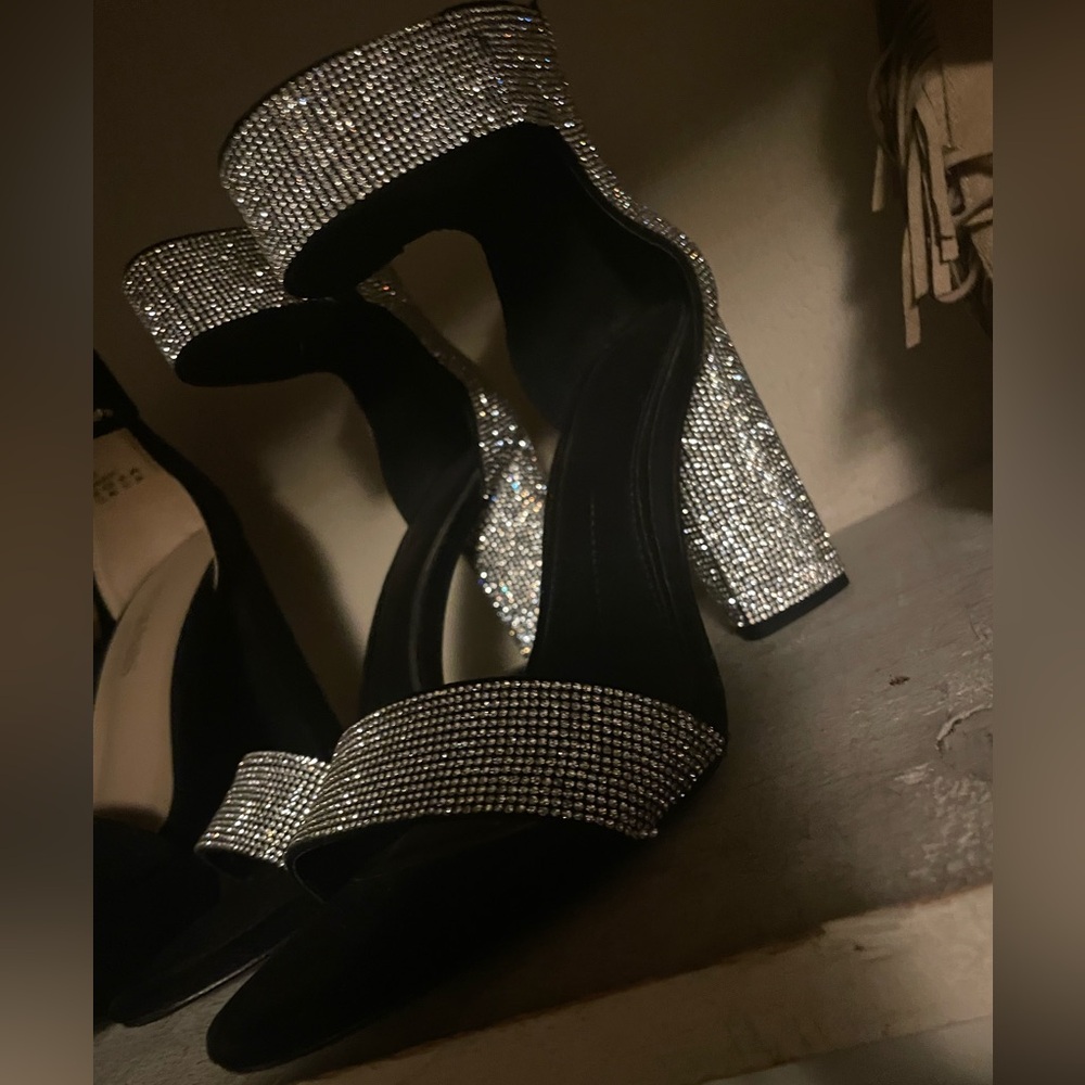 Women’s glitter heels